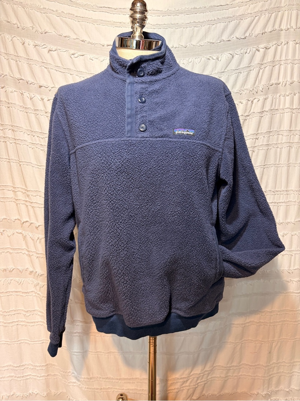 Patagonia shearling button pullover - Picture 3 of 9